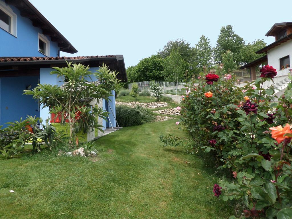 La Casa Blu Apartamento Montegrosso dʼAsti Quarto foto